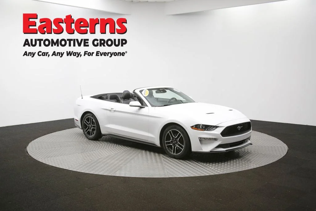 Used 2022 White Ford EcoBoost Premium image 46