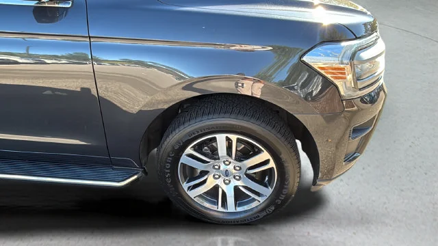 Used 2022  Ford XLT image 40