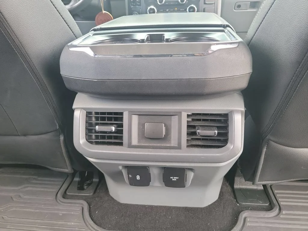 Used 2021 Gray Ford XLT image 21
