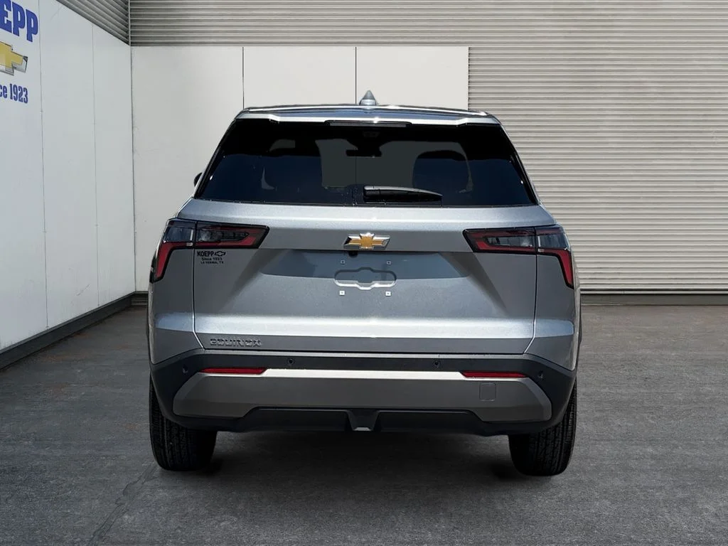 New 2027 Sterling Gray Metallic Chevrolet LT image 4
