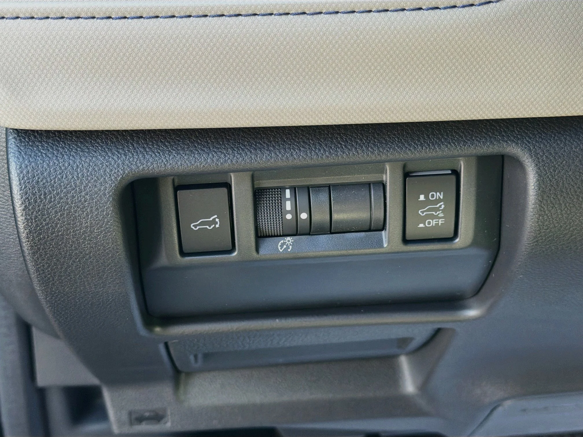 New 2026 Magnetite Gray Metallic Subaru Premium image 35