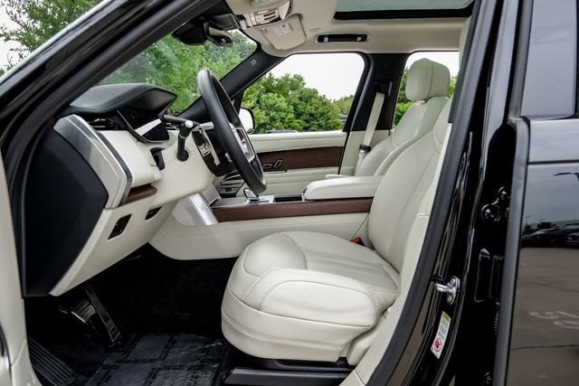 2024 Land Rover Range Rover 3