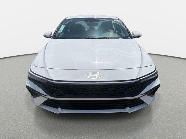 New 2026 White Hyundai Blue image 6
