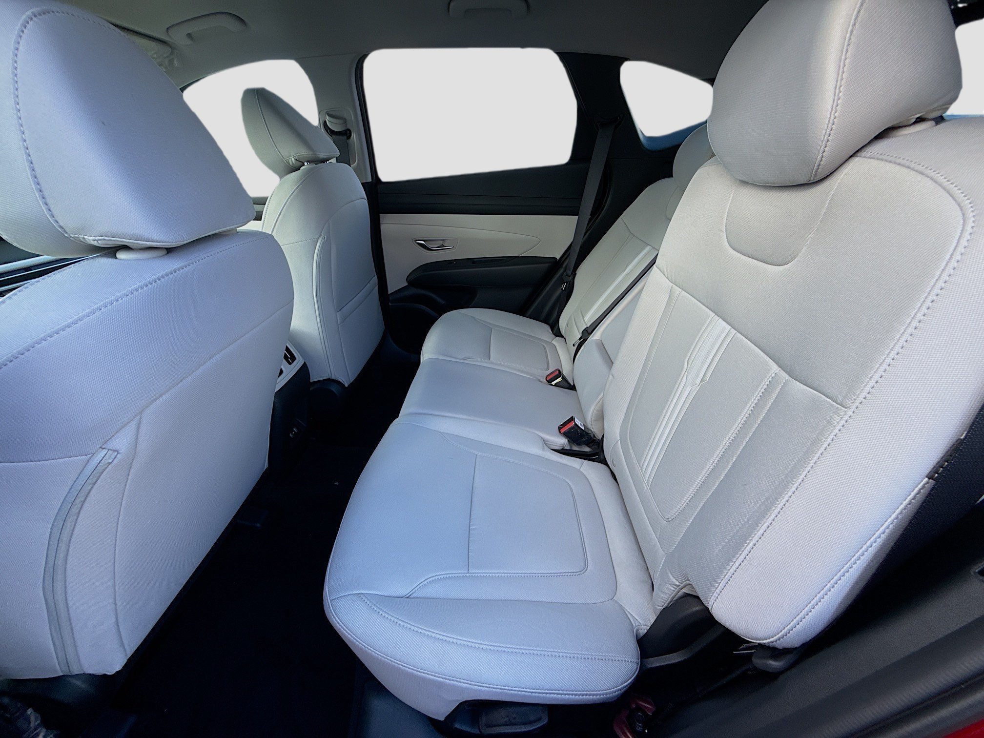 2026 Hyundai Tucson SEL - Photo 18