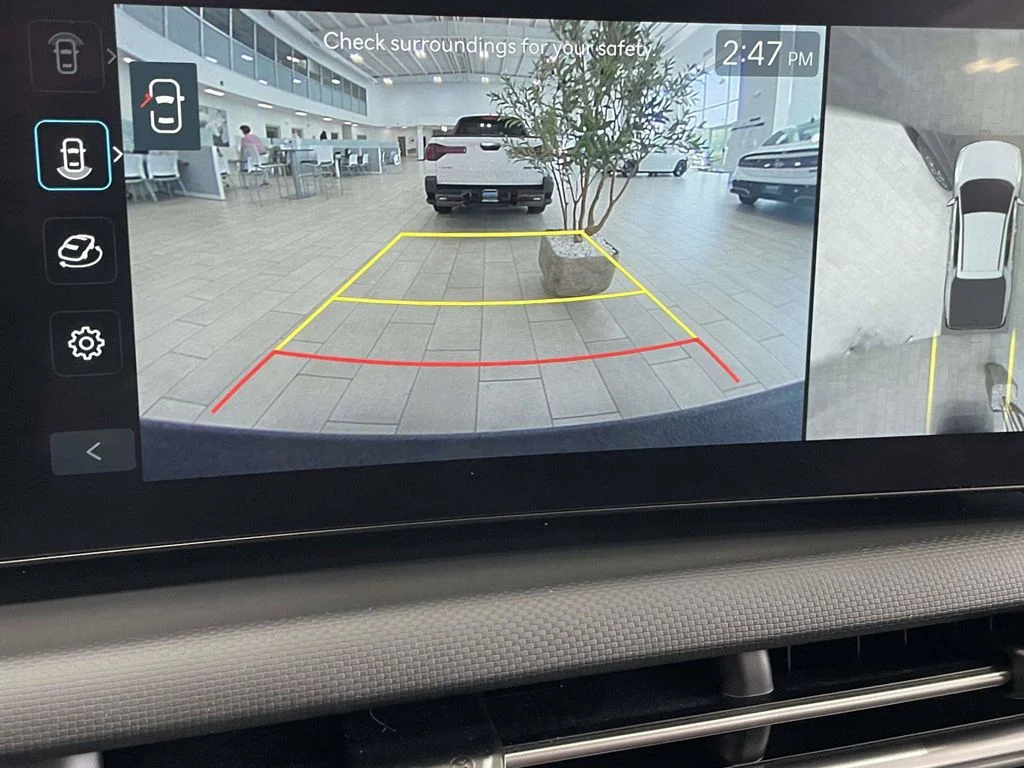 Certified Used 2025 Green Hyundai XRT image 16