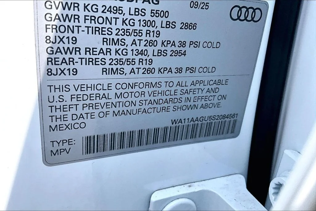 Used 2025 White Audi 2.0T Premium image 19