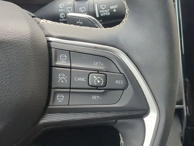 Certified Used 2025 White Jeep Altitude X image 32