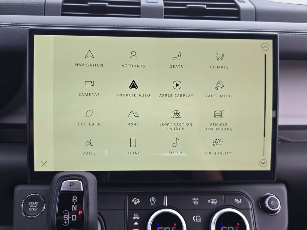 New 2026 Black Land Rover X-Dynamic SE image 22