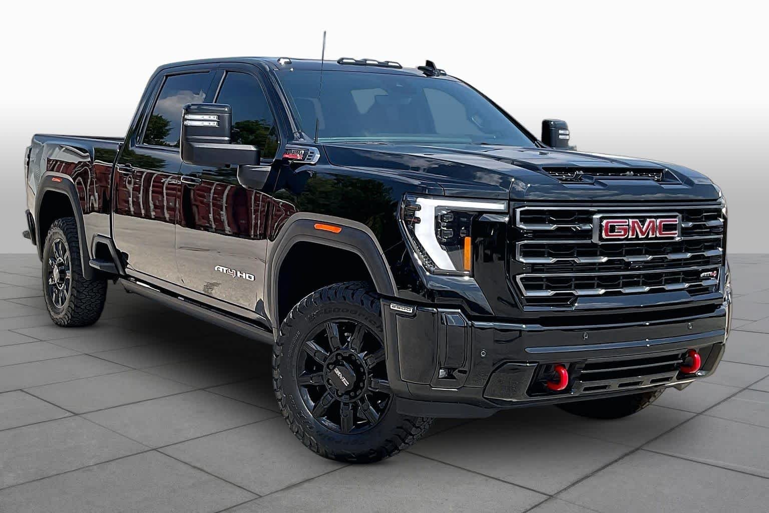 Used 2026 Onyx Black GMC AT4 image 3