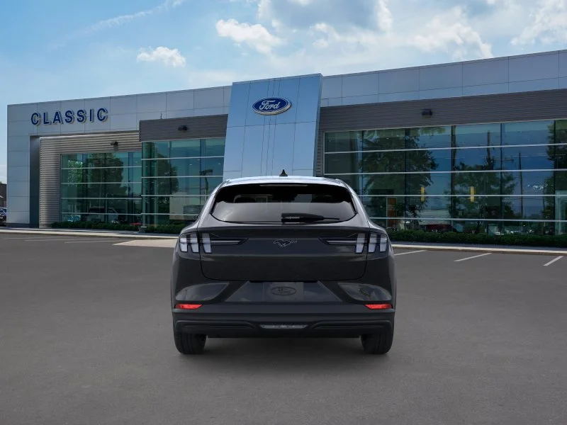 New 2026 Shadow Black Ford Select image 24