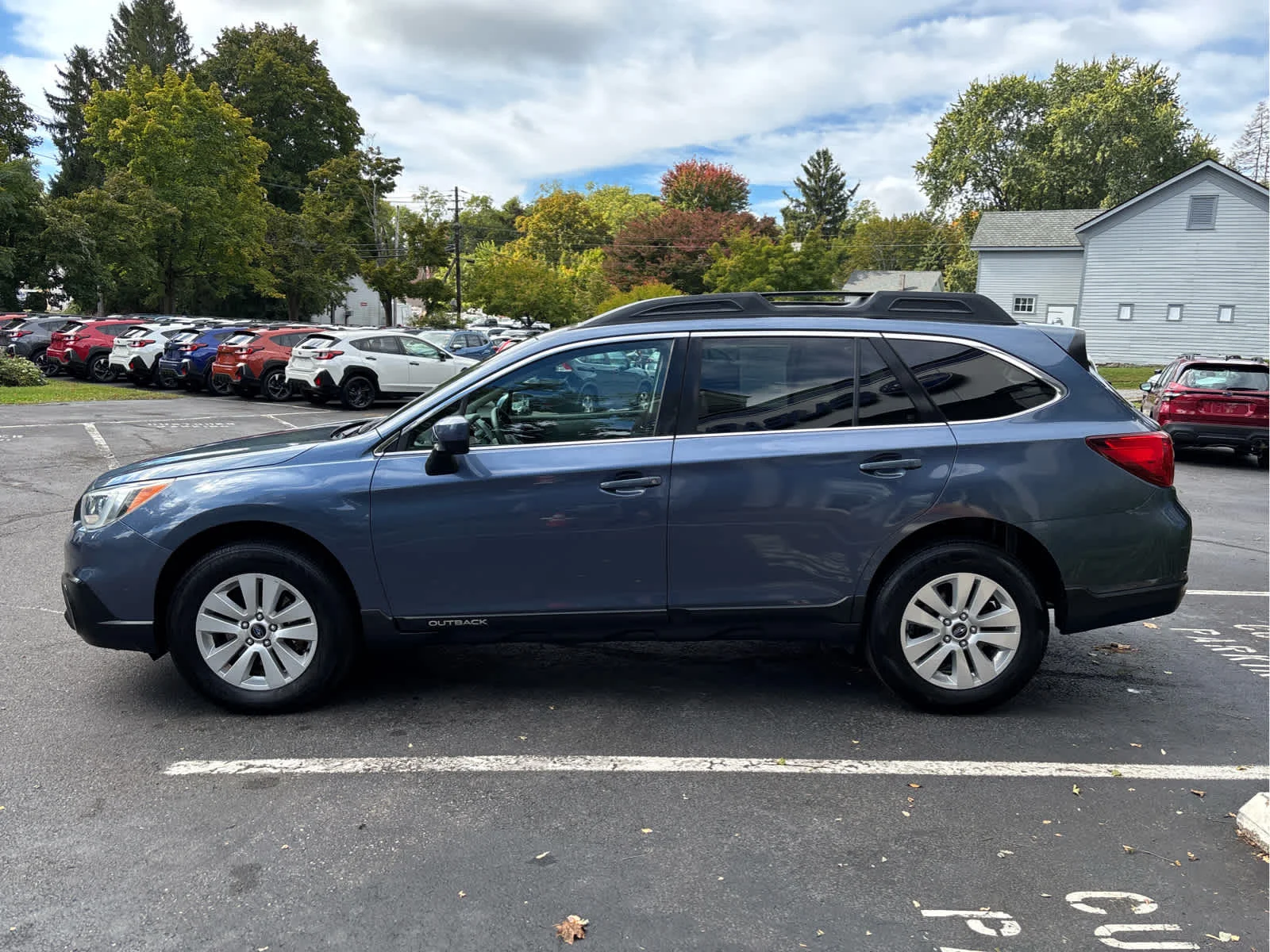 Used 2016 Twilight Blue Metallic Subaru 2.5i Premium image 6