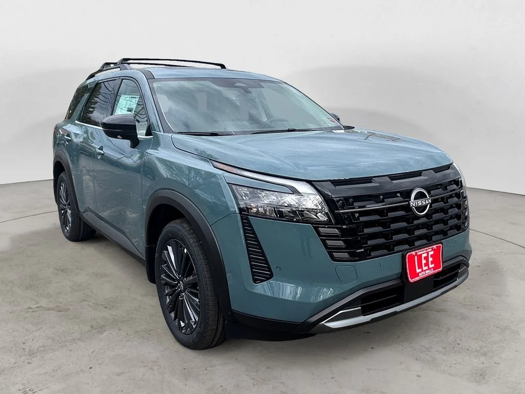 New 2026 Teal Nissan SL image 7