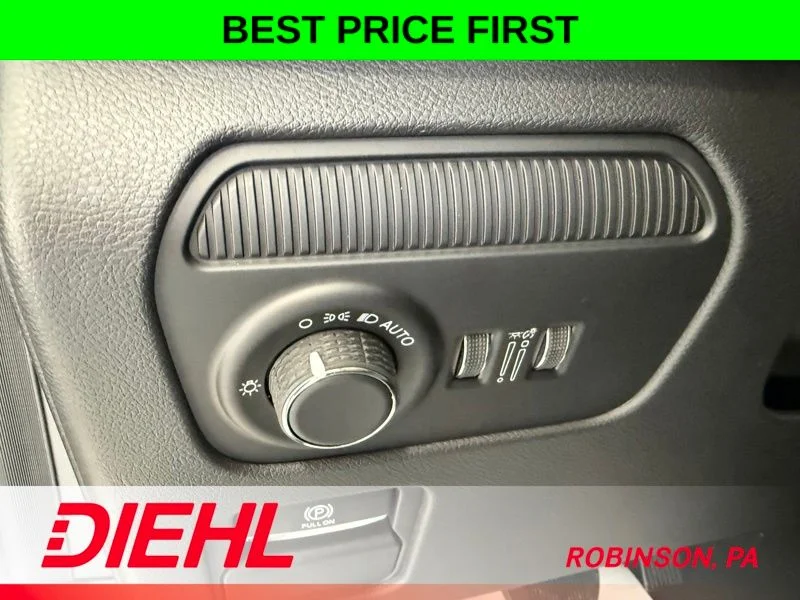 New 2026 Bright White Clear-Coat Exterior Paint Jeep 85th Anniversary Edition image 32