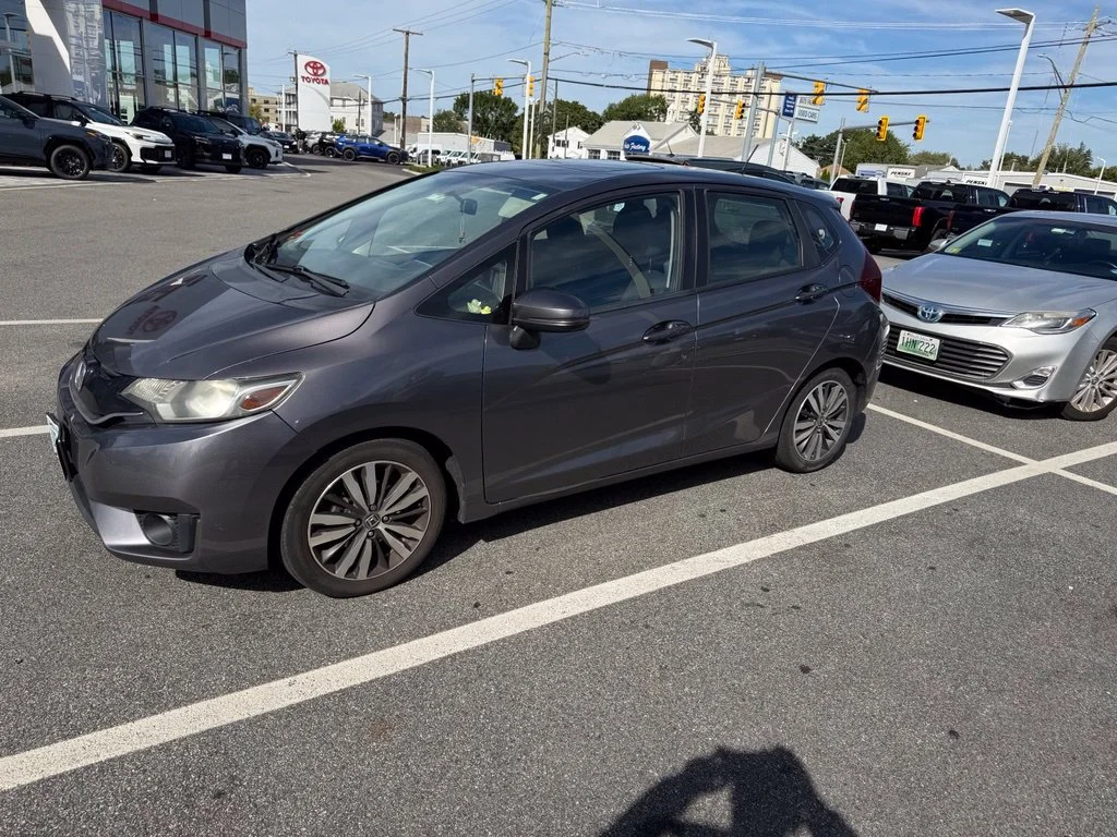 Used 2017 Gray Honda EX image 1