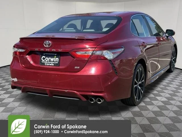 Used 2018 Ruby Flare Pearl Toyota SE image 14