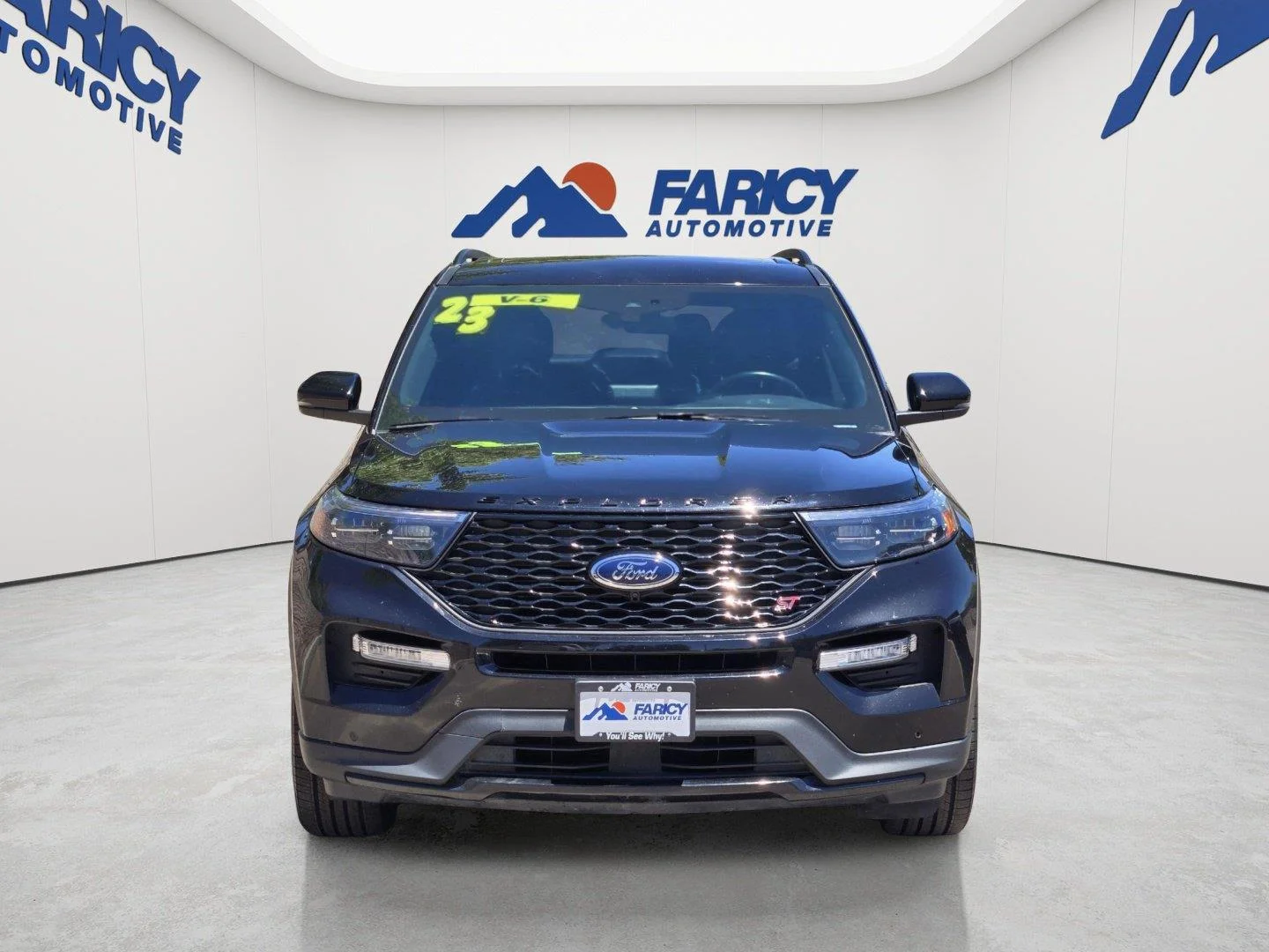 Used 2023 Agate Black Ford ST image 2