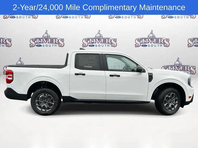 New 2026 White Ford XLT image 2