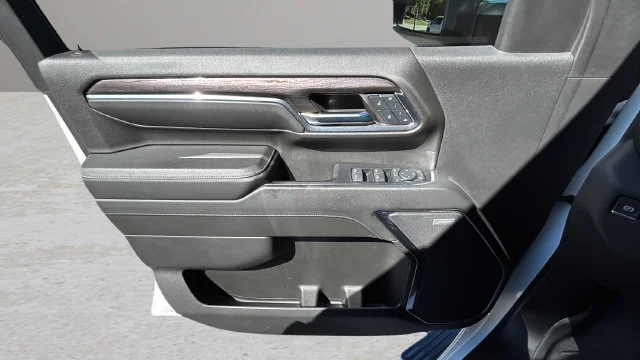Used 2024 White Chevrolet LTZ image 17