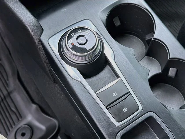 Used 2023 White Ford Active image 17