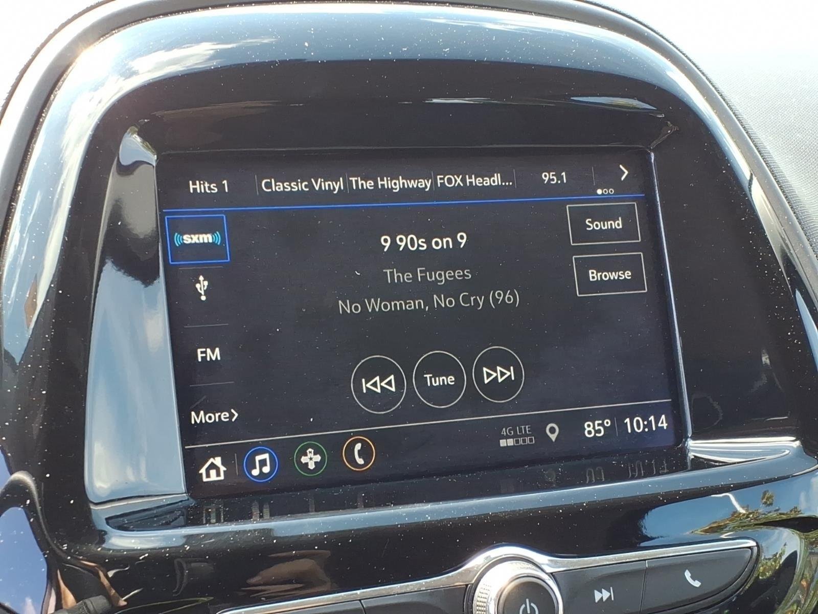 Used 2022 Silver Ice Chevrolet 1LT image 20