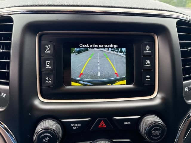 Used 2017 Diamond Black Crystal Pearlcoat Jeep Limited image 23