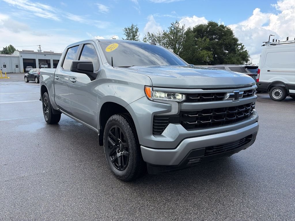 Used 2025 Gray Chevrolet RST image 9