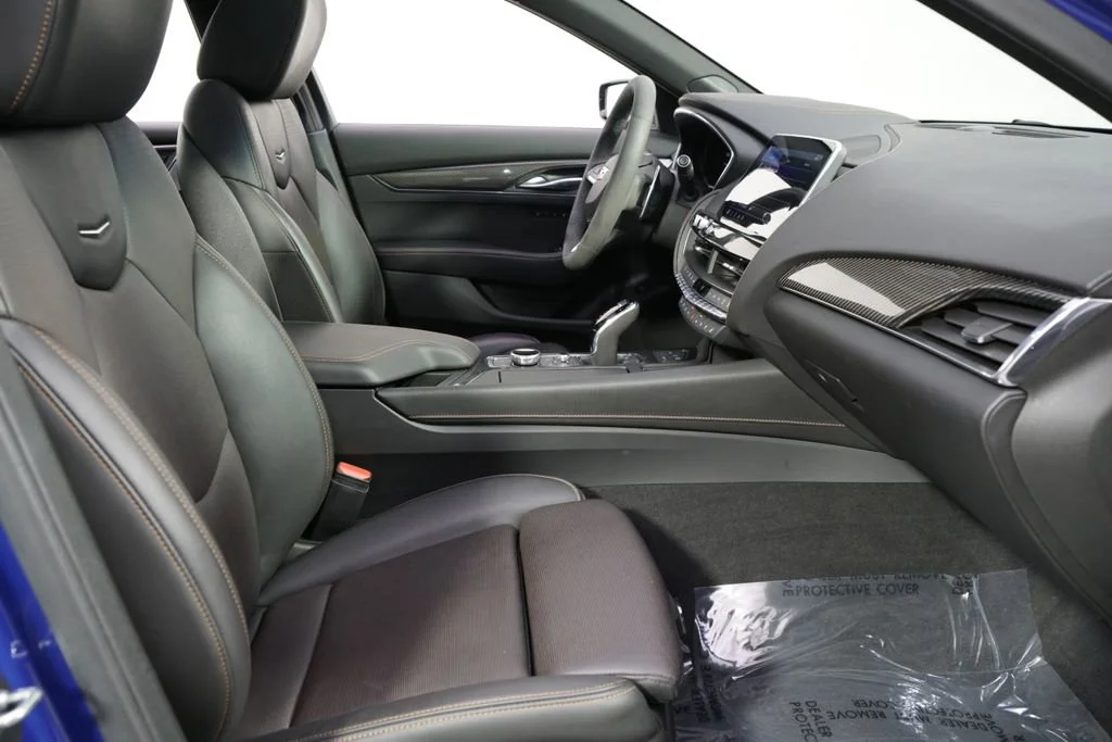 Used 2021 WAVE METALLIC Cadillac V-Series image 16