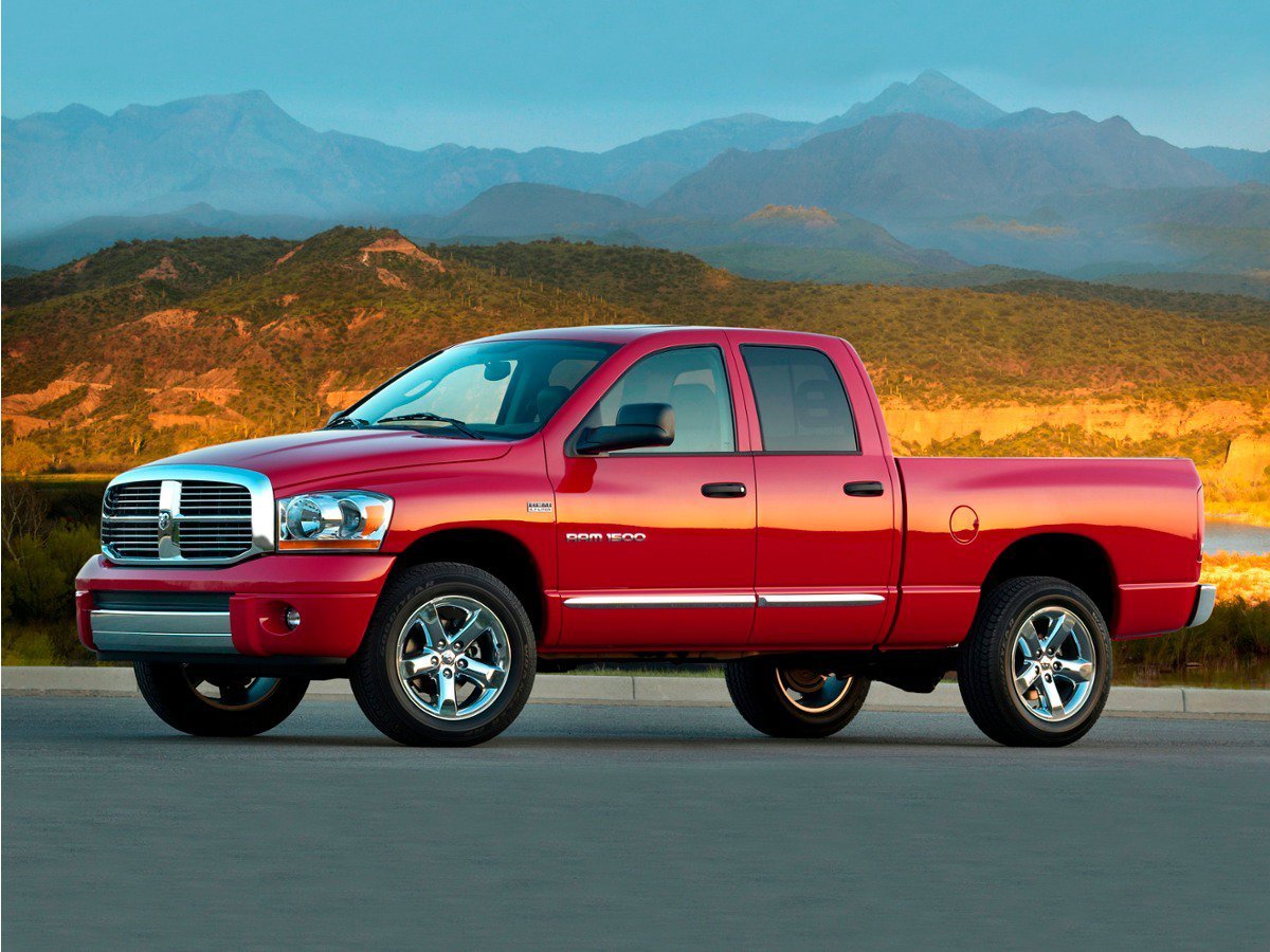 Used 2007  Dodge SLT image 1