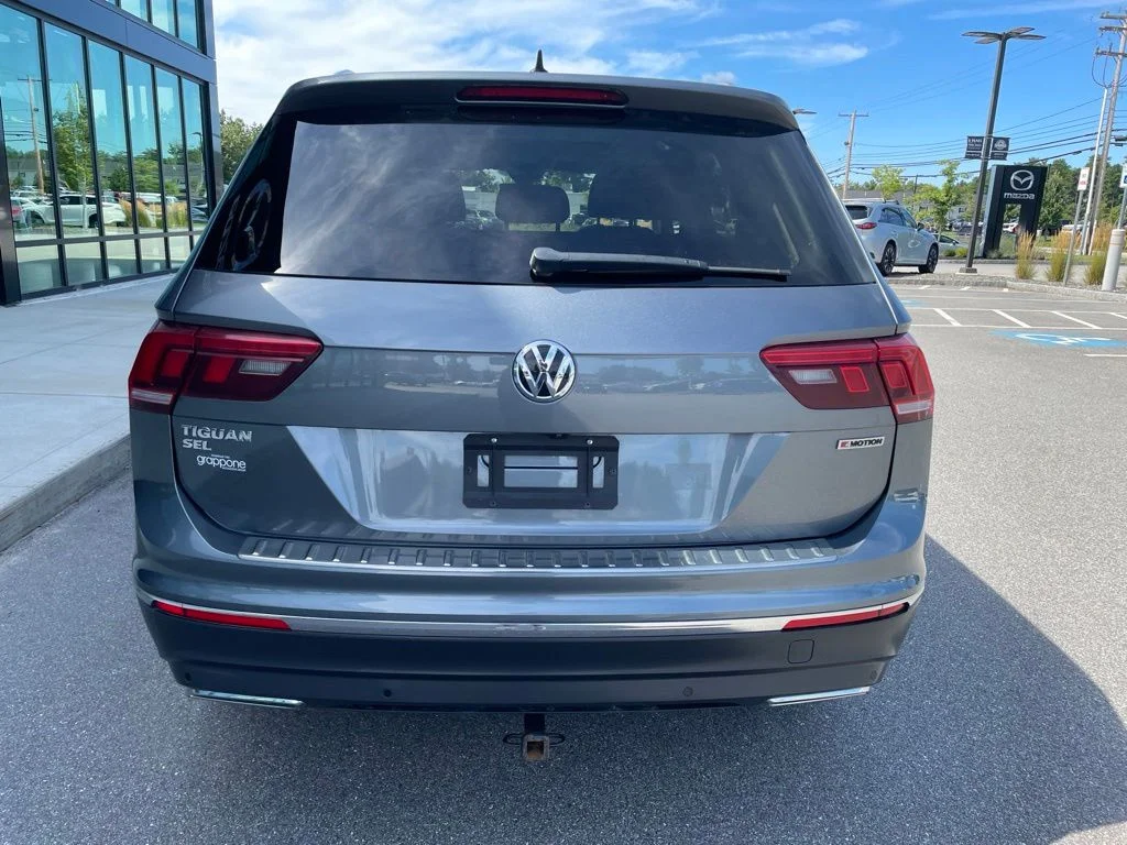 Used 2020 Gray Volkswagen  image 5