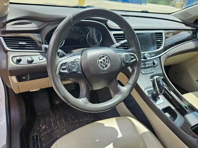 Used 2017 White Frost Tri-Coat Buick Essence image 8