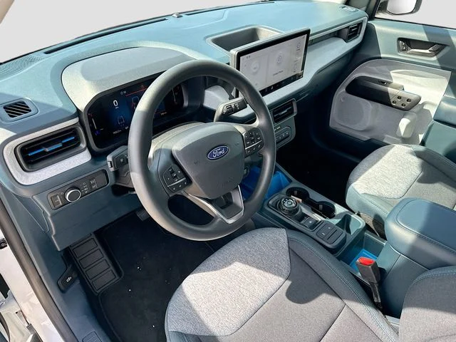 New 2026 Oxford White Ford XLT image 6