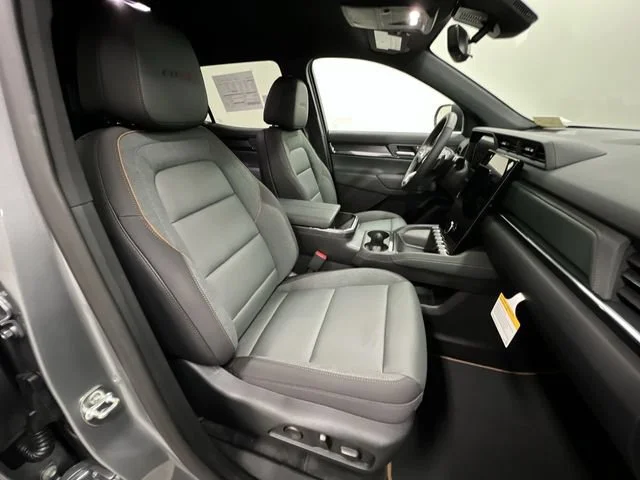 2027 GMC Terrain AT4 - Photo 28