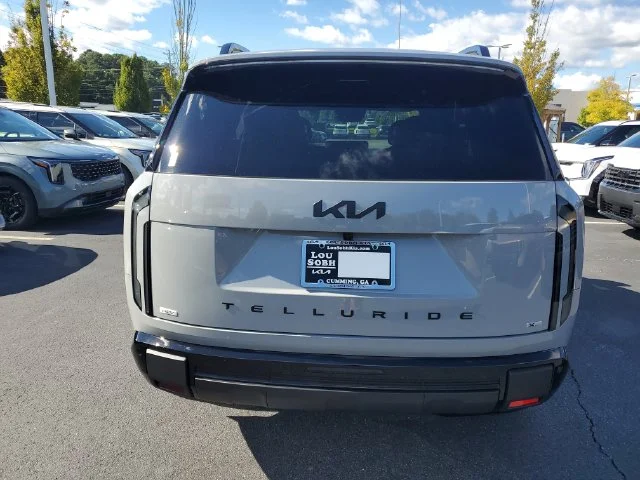 New 2027 Wolf Gray Kia X-LINE SX image 5