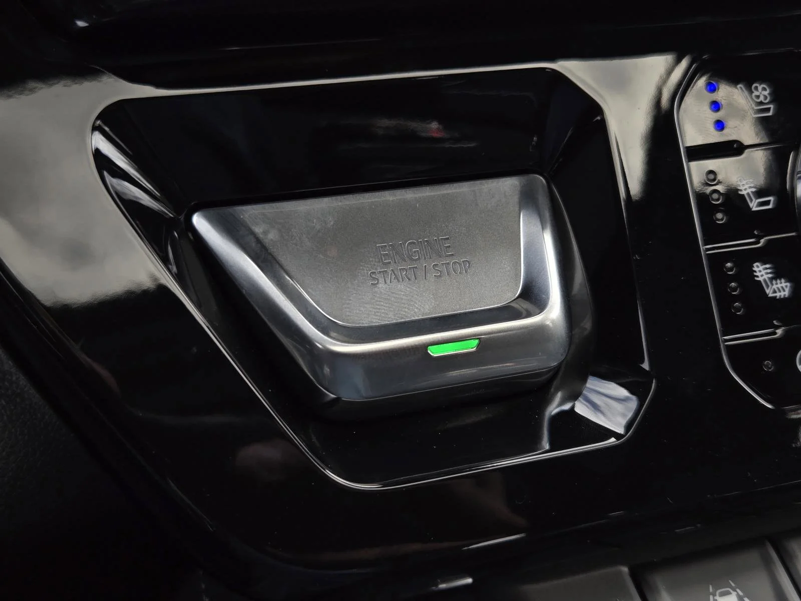 2026 GMC Sierra 1500 Denali - Photo 14
