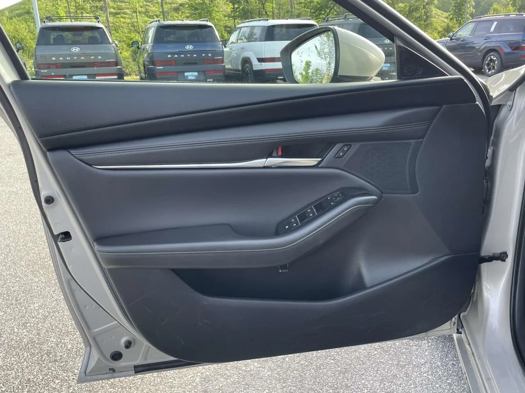 2024 Mazda Mazda3 Preferred - Photo 5