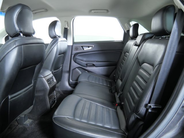 Used 2016 Gray Ford SEL image 15