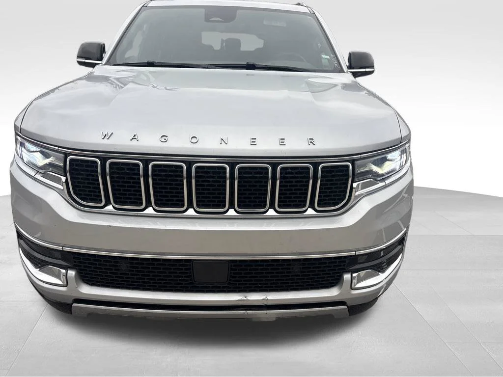 Used 2025 Silver Jeep Series II image 4
