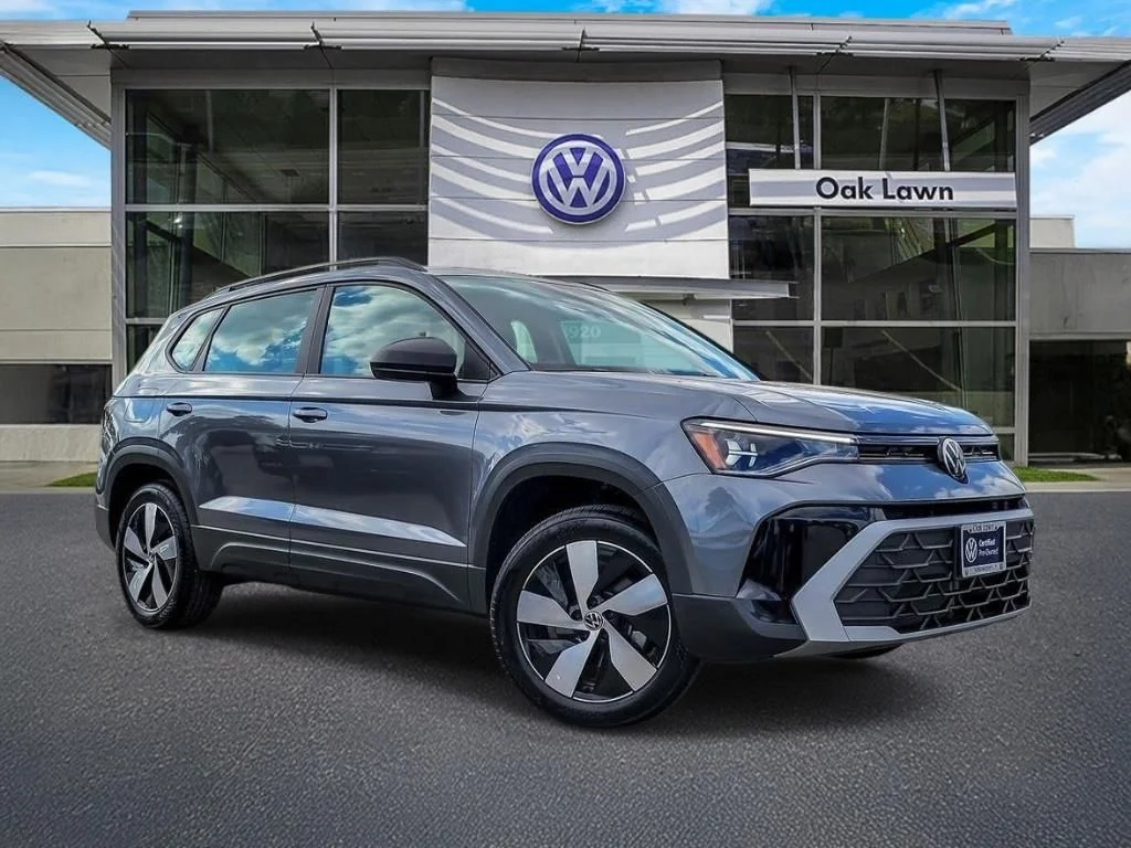 2025 Volkswagen Taos 1.5T S 4Motion's photo
