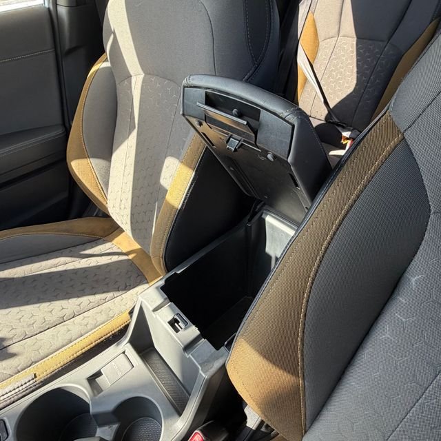 Used 2024 Silver Subaru Sport image 31