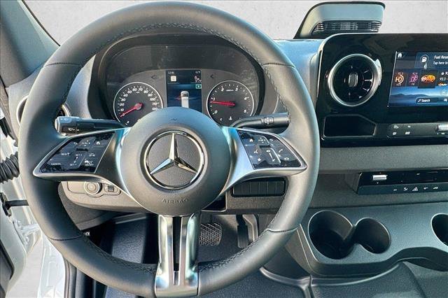 New 2026 Arctic White Mercedes-Benz  image 38