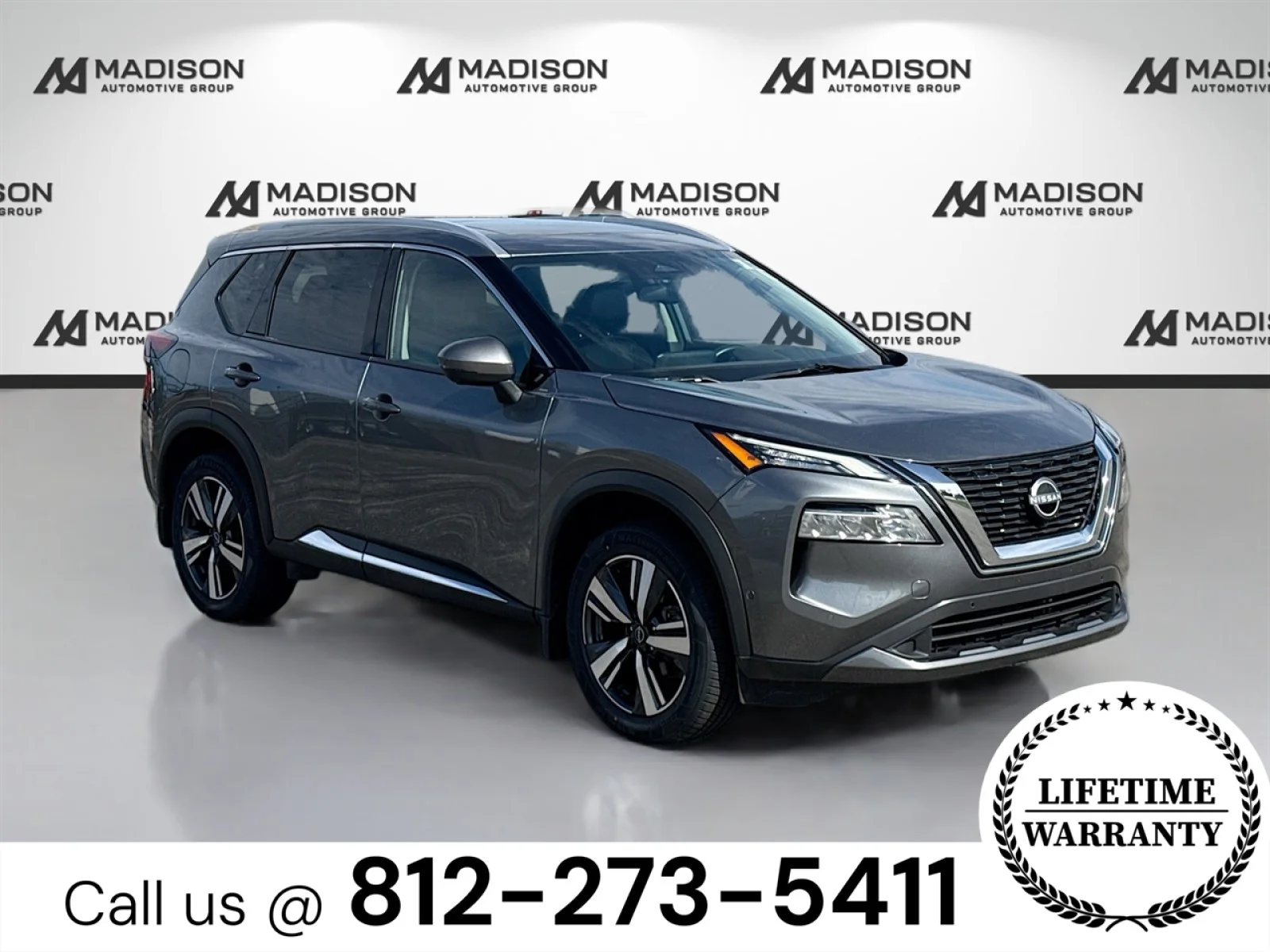Used 2023 GRAY Nissan SL image 3