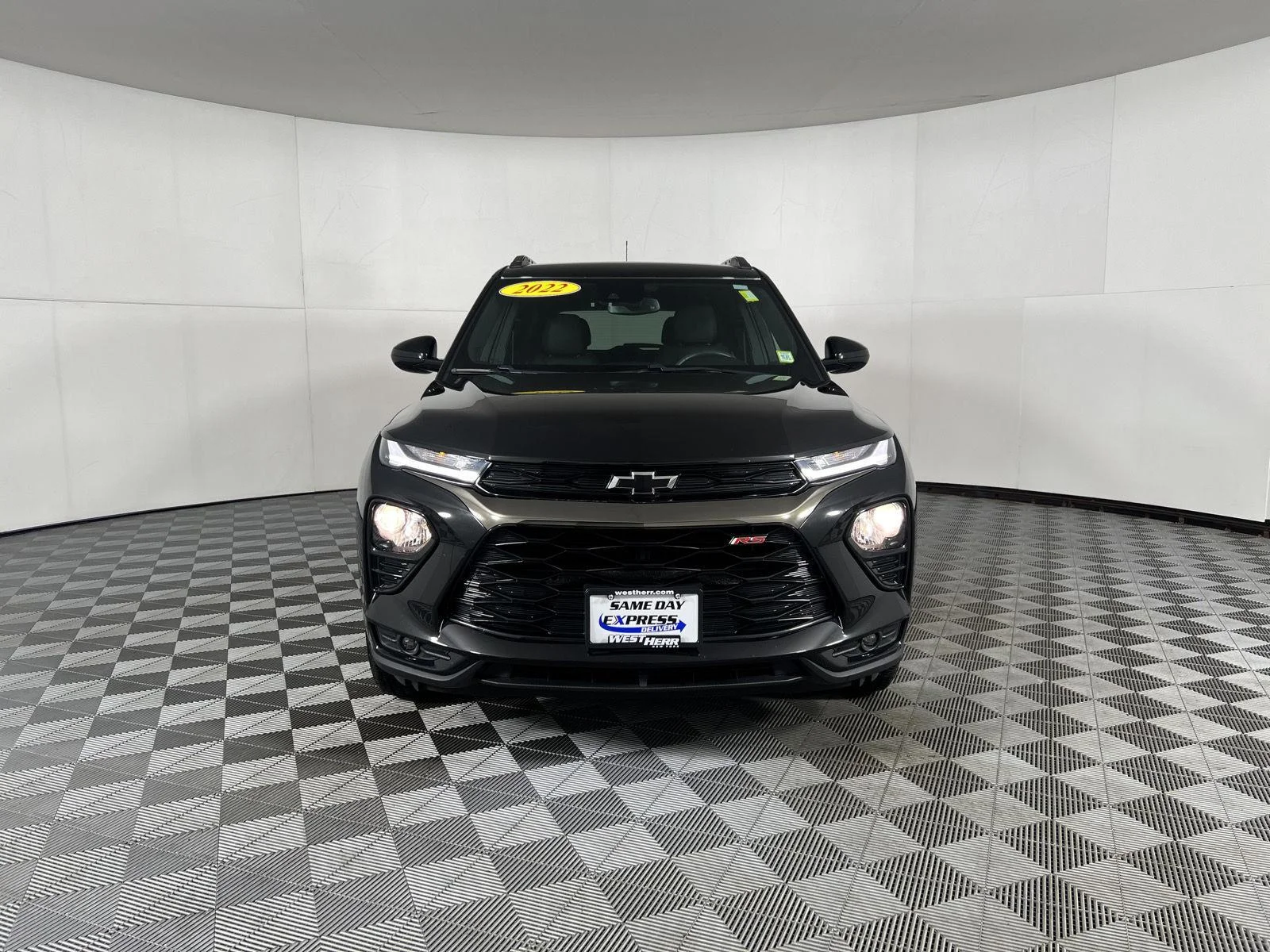 Used 2022 Mosaic Black Metallic Chevrolet RS image 41