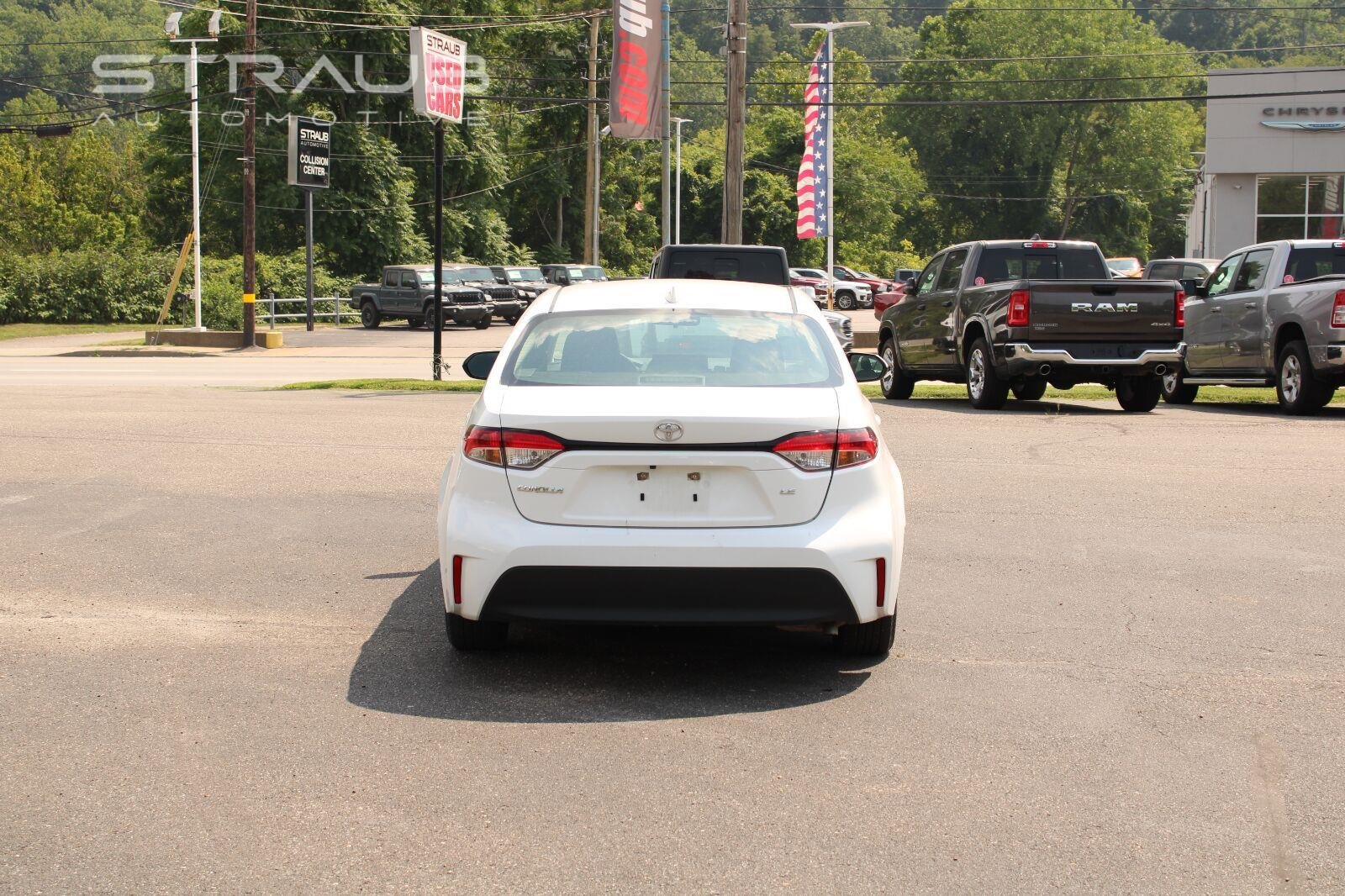 Used 2024 Ice Cap Toyota LE image 8