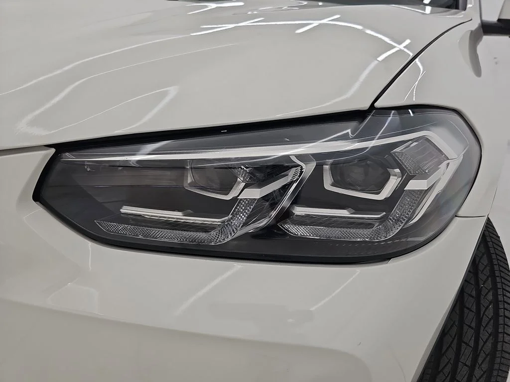Used 2023 Alpine White BMW xDrive30i image 45