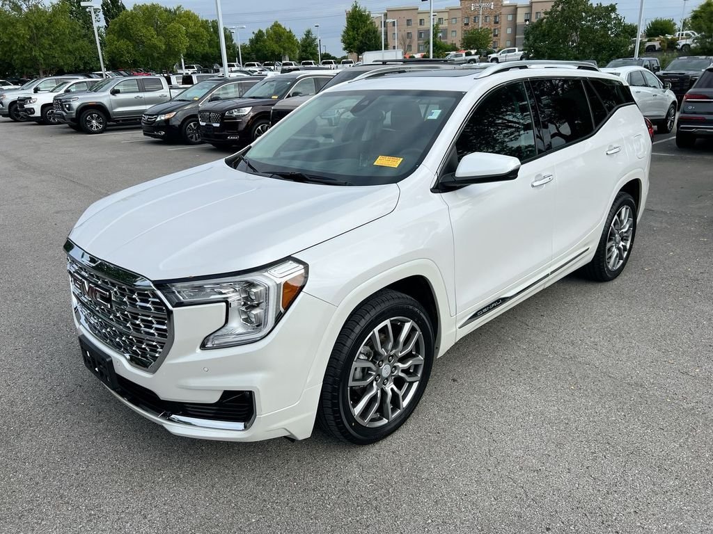 Used 2023 White Frost Tricoat GMC Denali image 1