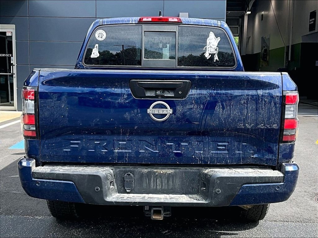 Used 2022 Blue Nissan SV image 5