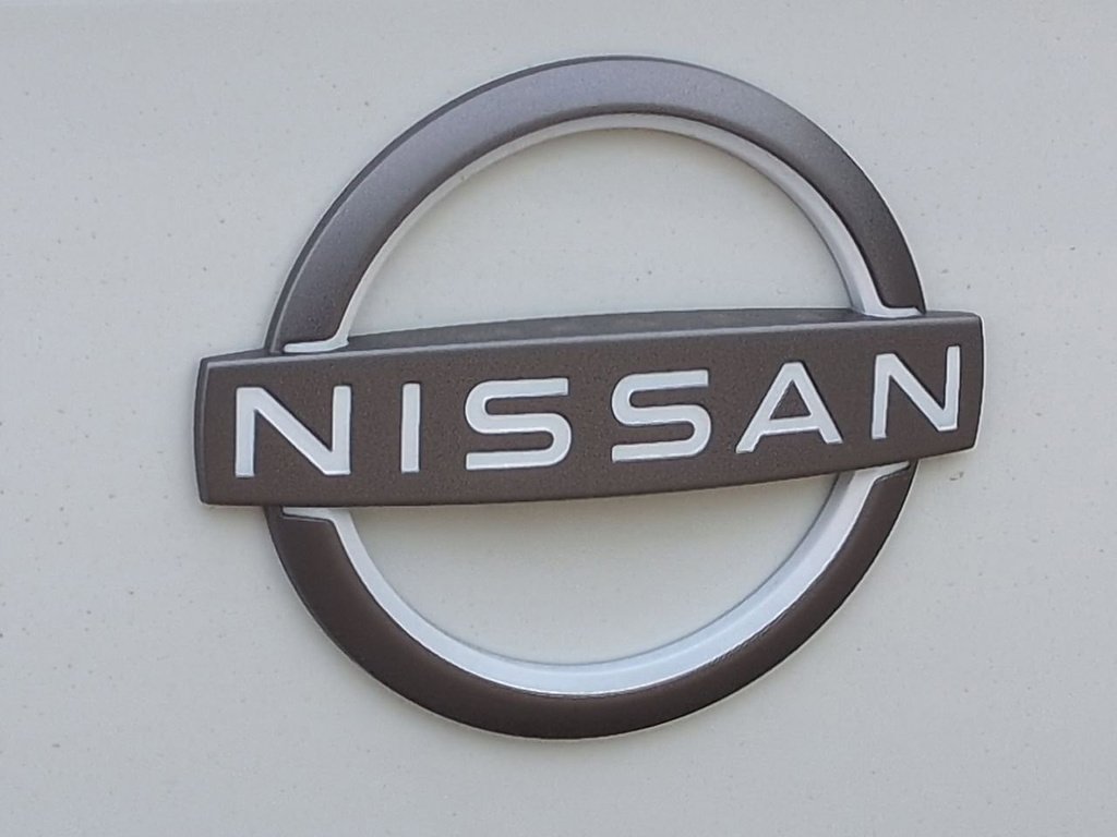 New 2026 Glacier White Nissan Crew Cab S image 13