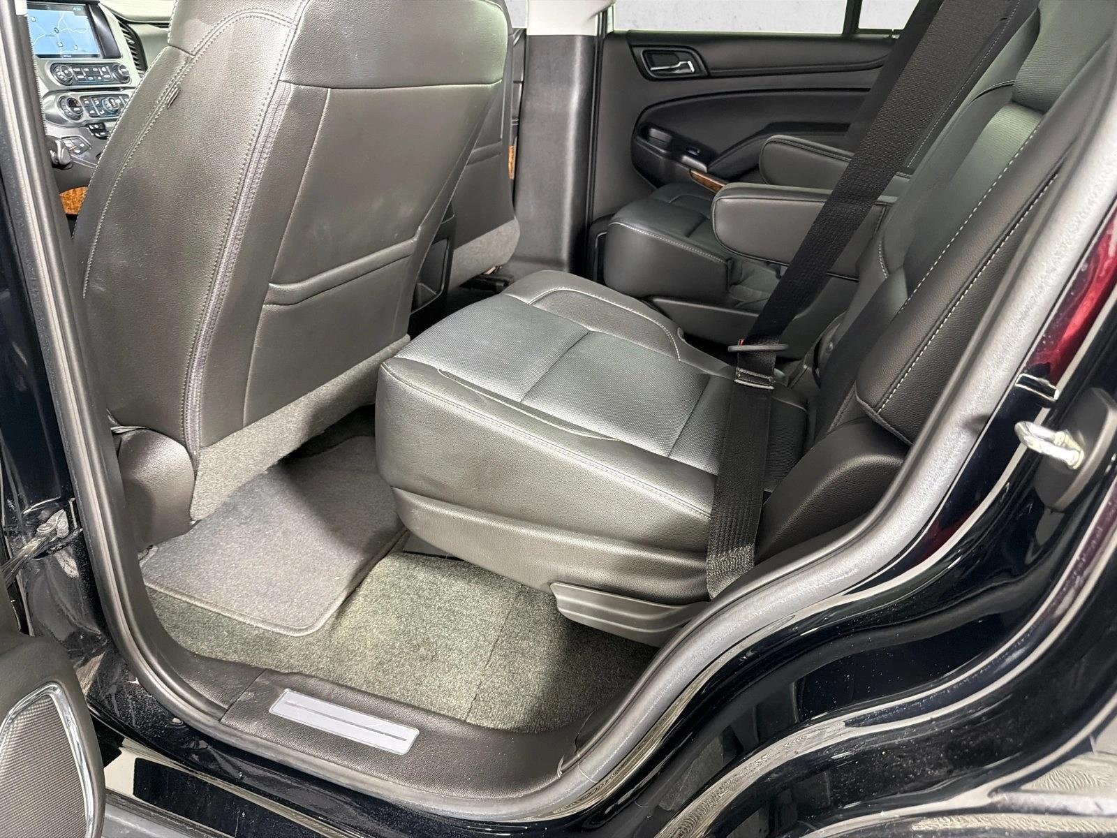 Used 2018 Black Chevrolet Premier image 23