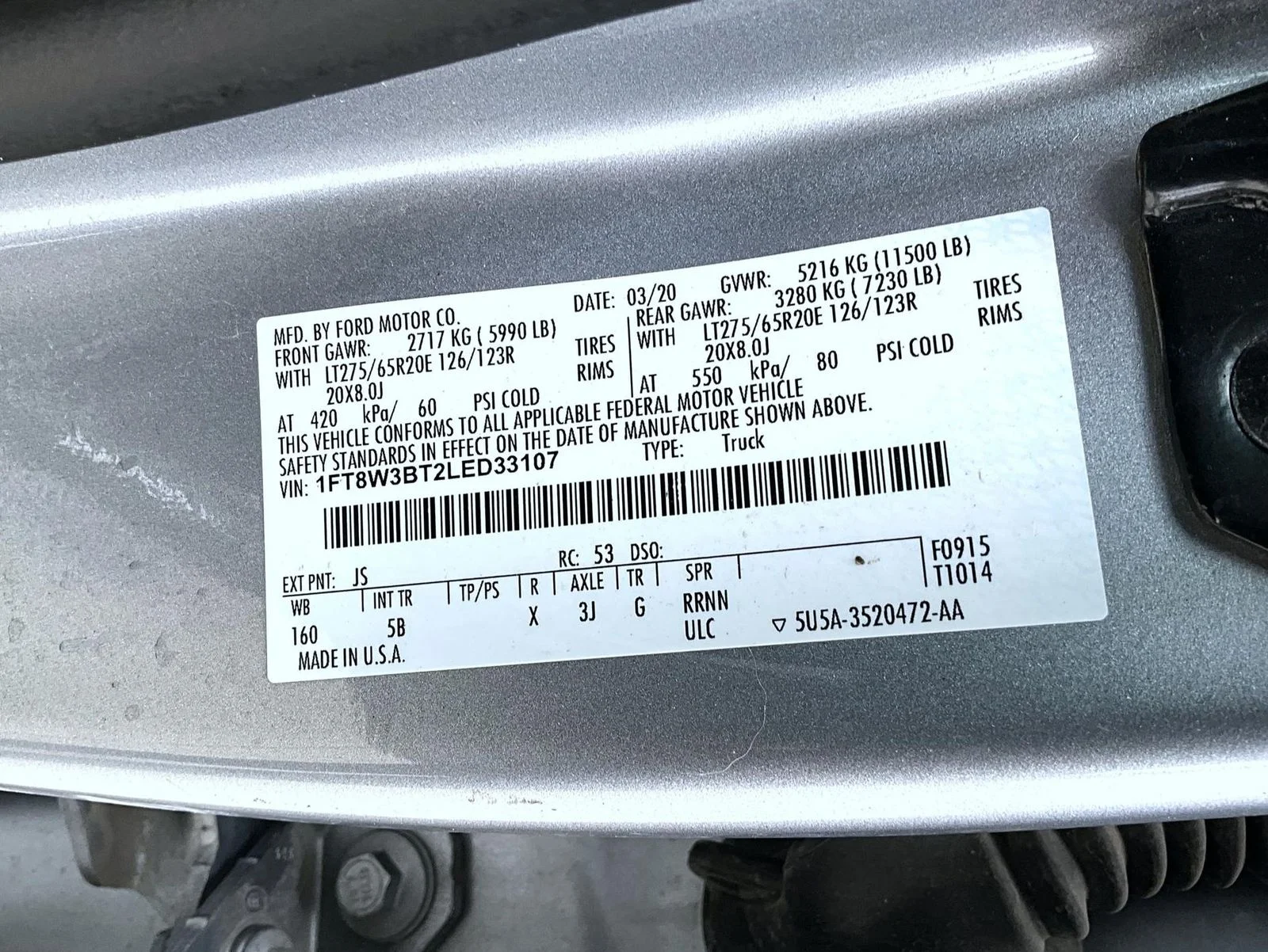 Used 2020 Silver Ford Lariat image 27
