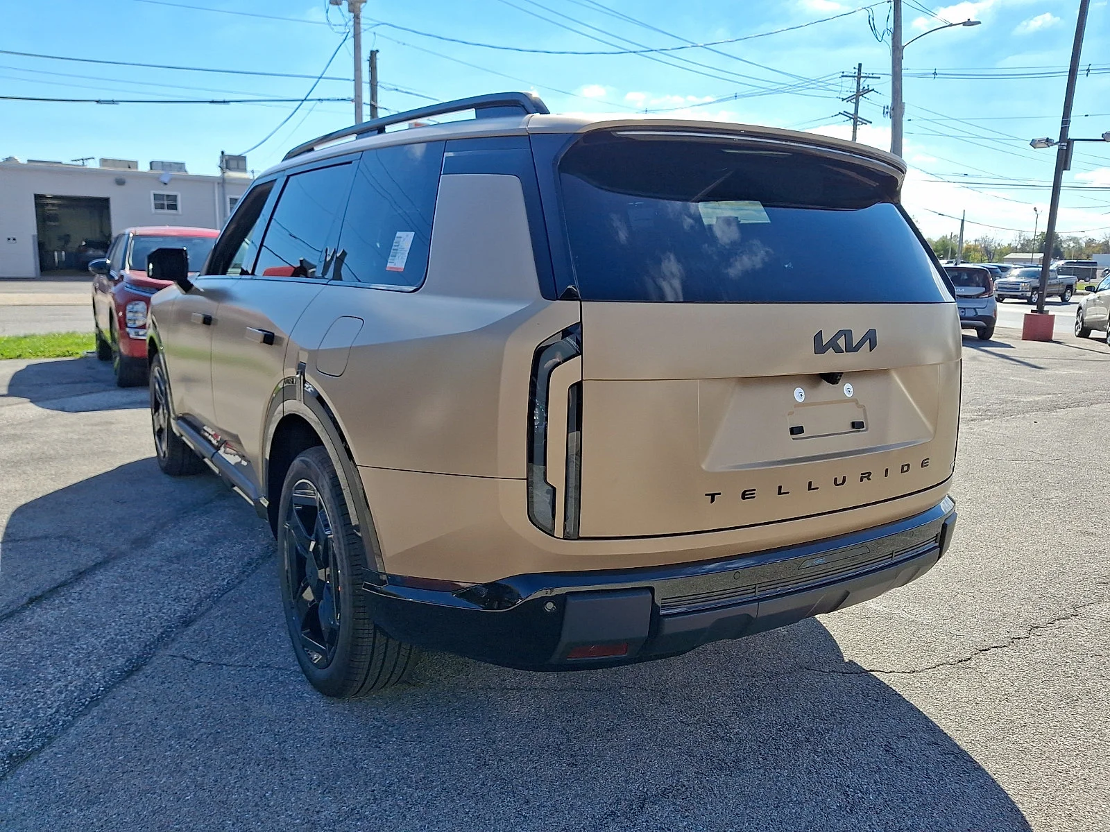 New 2027 Brown Kia X-Line EX image 5